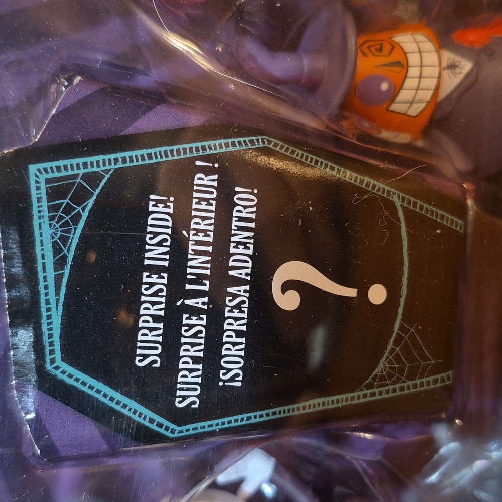 Disney The Nightmare Before Christmas Figure Collection - Black, Green, Purple - Picture 4 of 7